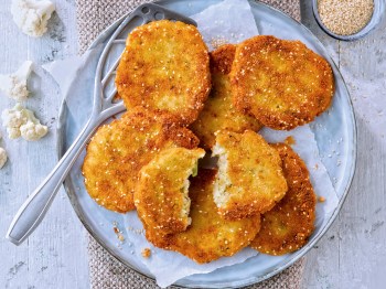 Květákovo-sýrové medailonky